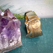 Load image into Gallery viewer, Goldplated Mr Peanut Spoon Ring